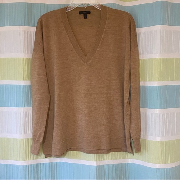 J Crew Merino Wool Caramel V-Neck Sweater Sz XS - Picture 9 of 9